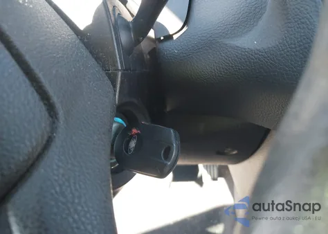 2016 Ford Focus Se z USA, uszkodzony, nr VIN 1FADP3F23GL205057